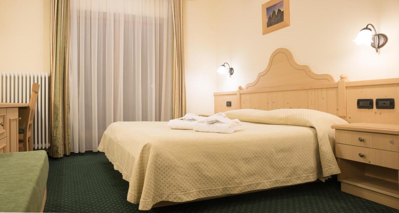 Hotel Crepei Pozza di Fassa Extérieur photo