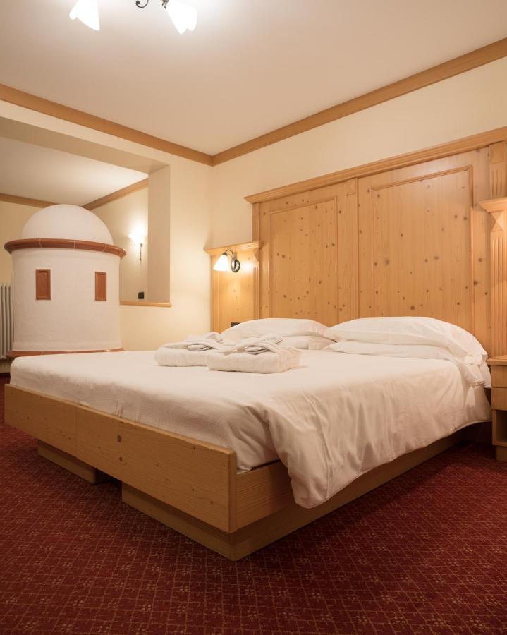 Hotel Crepei Pozza di Fassa Extérieur photo