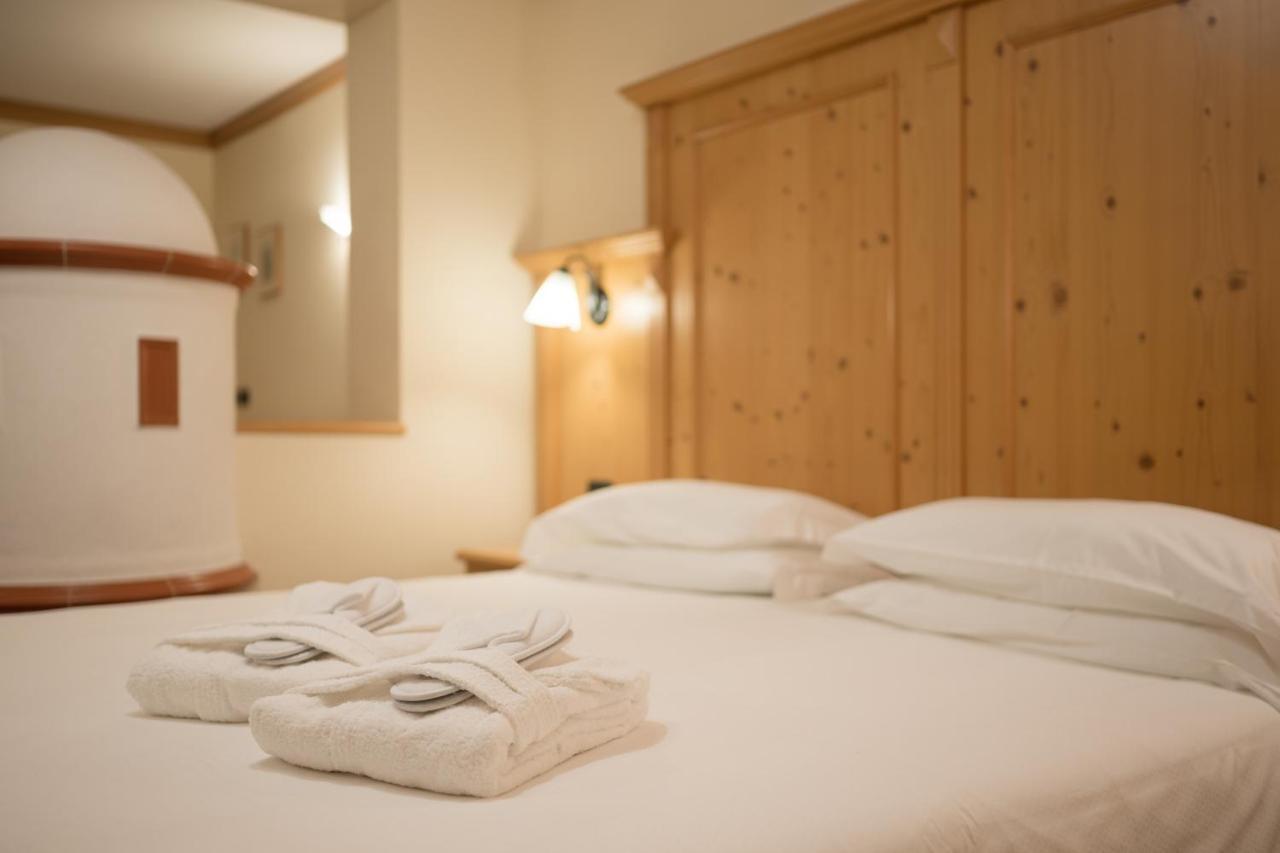 Hotel Crepei Pozza di Fassa Extérieur photo