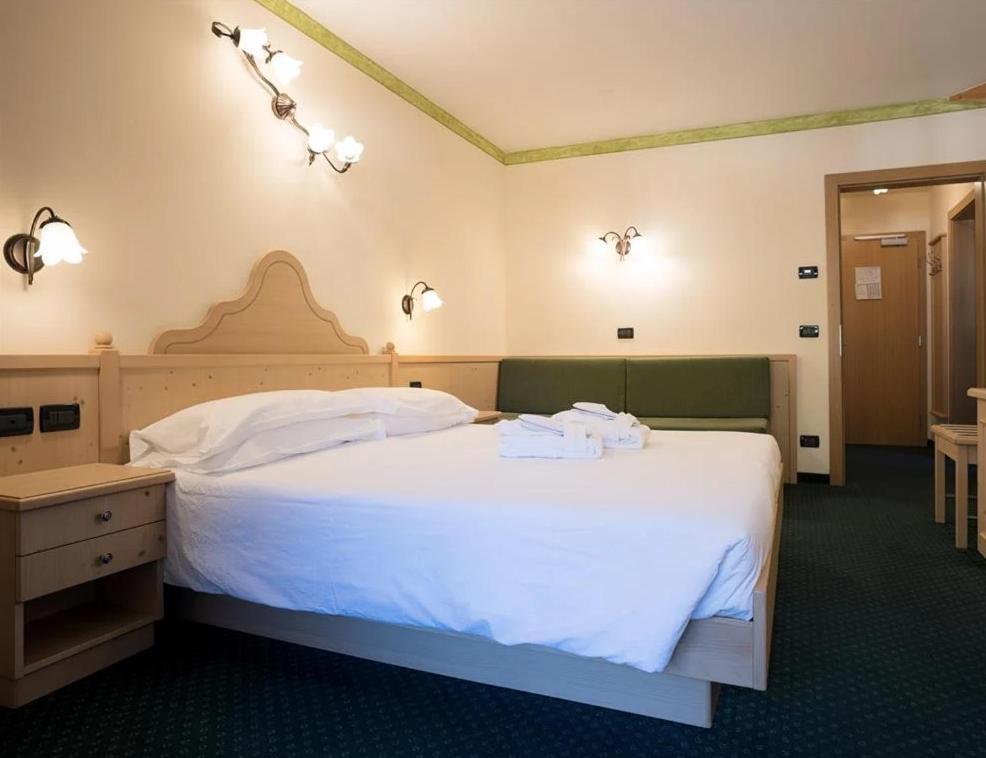 Hotel Crepei Pozza di Fassa Extérieur photo