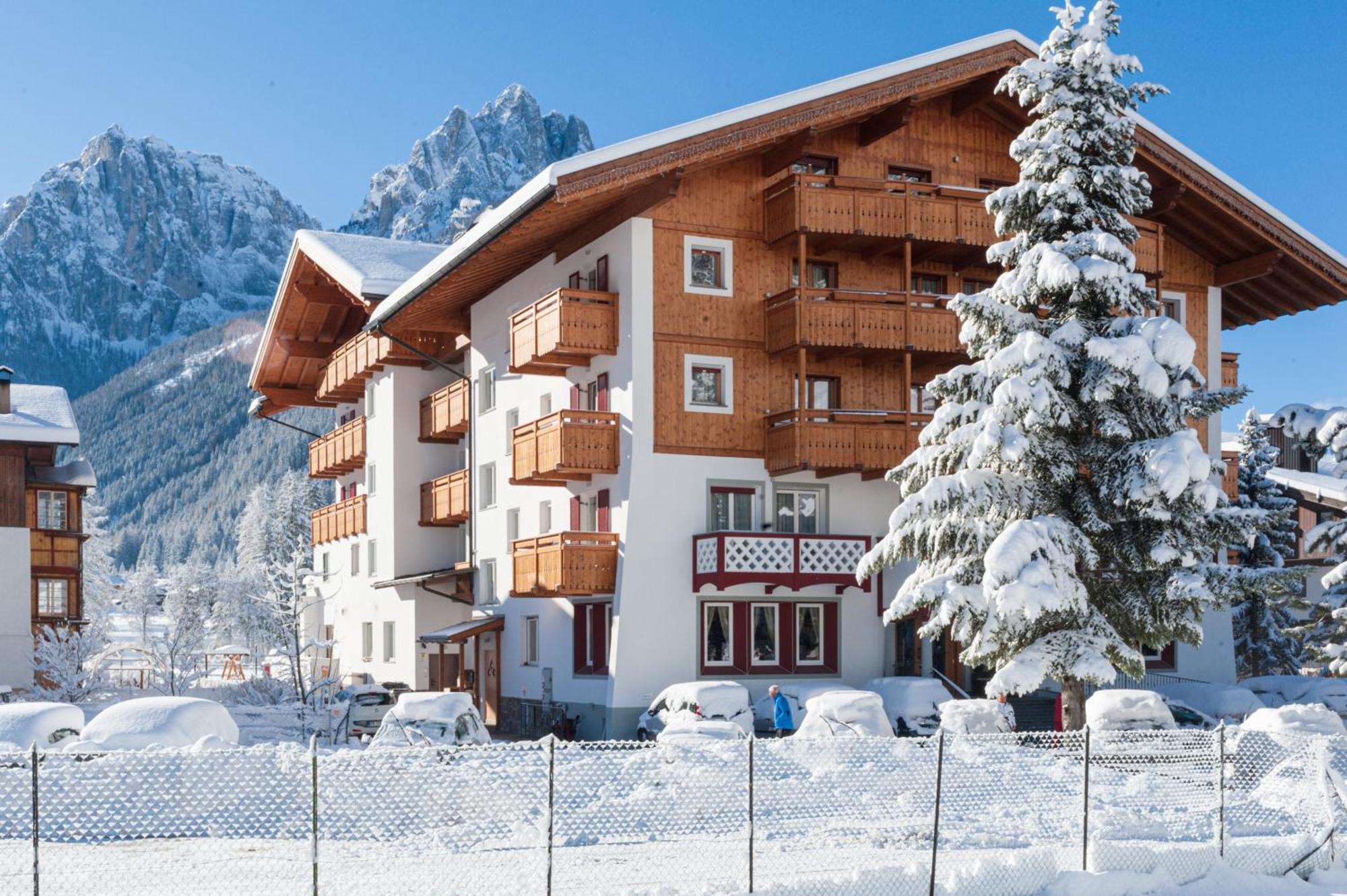 Hotel Crepei Pozza di Fassa Extérieur photo